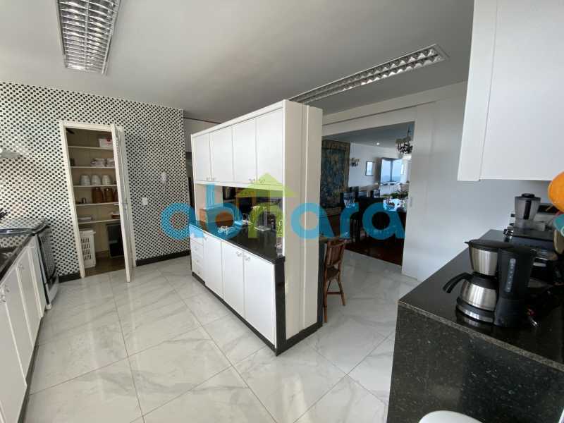 Apartamento à venda com 4 quartos, 378m² - Foto 8