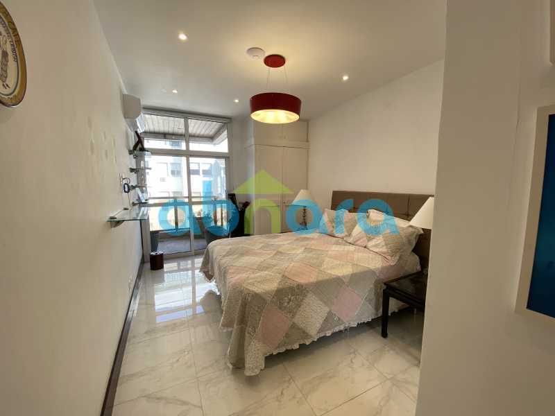 Apartamento à venda com 4 quartos, 378m² - Foto 27