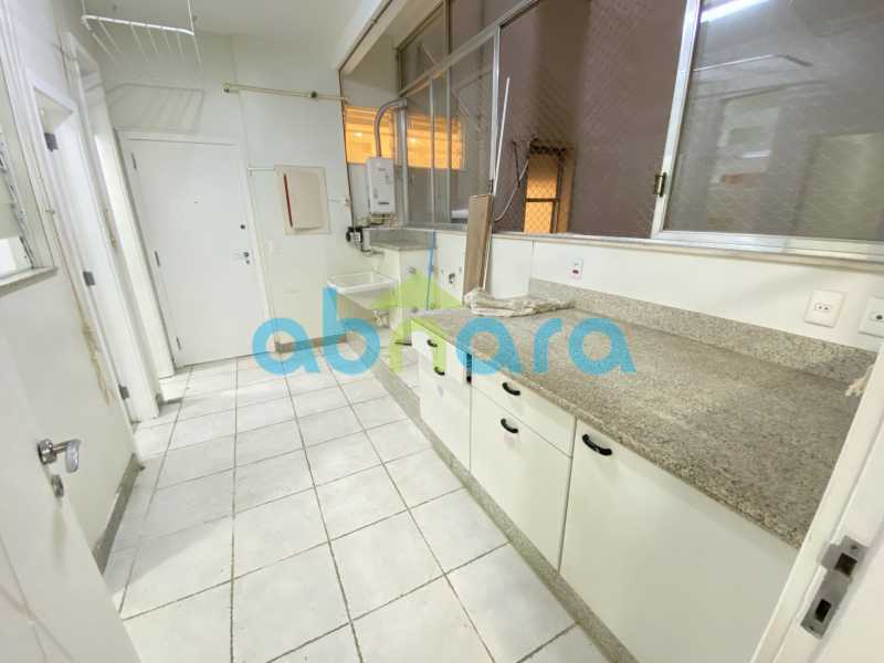 Apartamento à venda com 3 quartos, 300m² - Foto 10