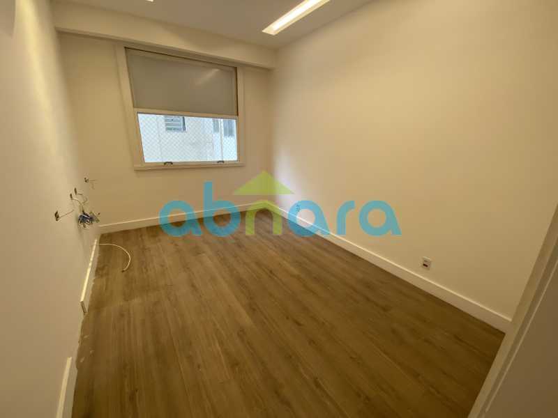 Apartamento à venda com 3 quartos, 300m² - Foto 18