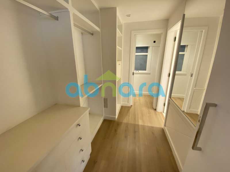 Apartamento à venda com 3 quartos, 300m² - Foto 21