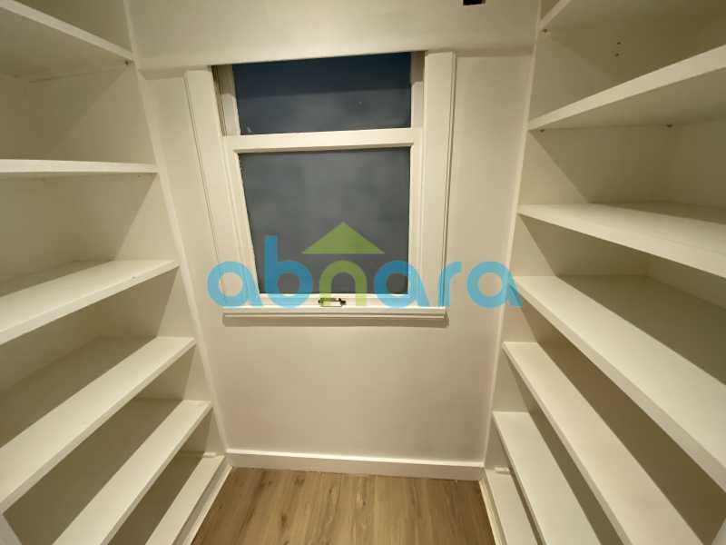 Apartamento à venda com 3 quartos, 300m² - Foto 23