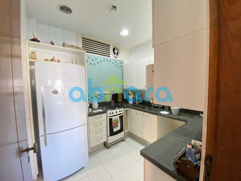 Apartamento à venda com 4 quartos, 150m² - Foto 6