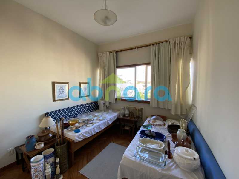 Apartamento à venda com 4 quartos, 150m² - Foto 9