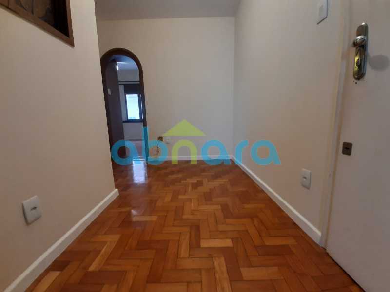 Apartamento à venda com 1 quarto, 45m² - Foto 2