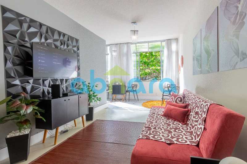 Apartamento à venda com 3 quartos, 105m² - Foto 2