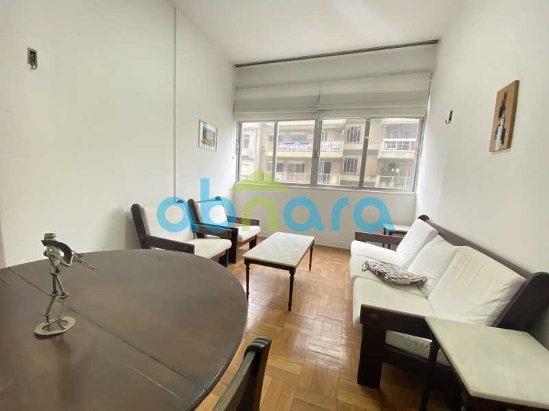 Apartamento à venda com 1 quarto, 50m² - Foto 1