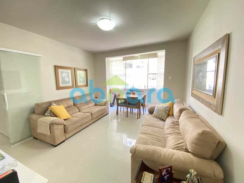 Apartamento à venda com 3 quartos, 105m² - Foto 1