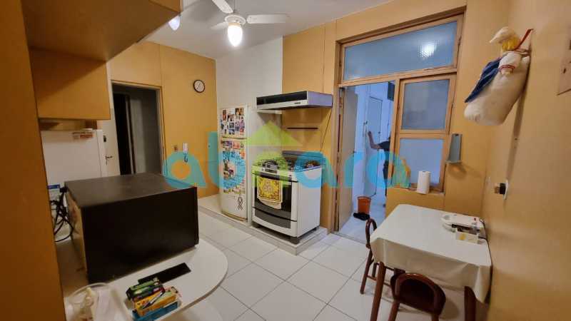 Apartamento à venda com 4 quartos, 300m² - Foto 13