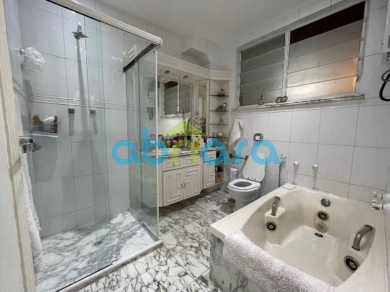 Apartamento à venda com 3 quartos, 270m² - Foto 12