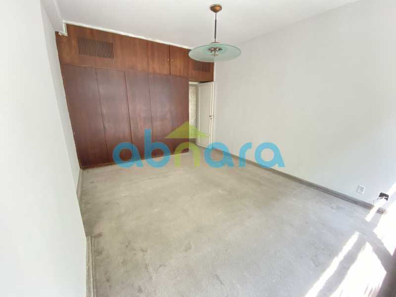 Apartamento à venda com 3 quartos, 225m² - Foto 7