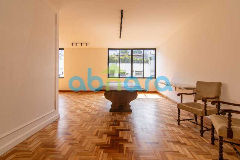 Apartamento à venda com 5 quartos, 285m² - Foto 9