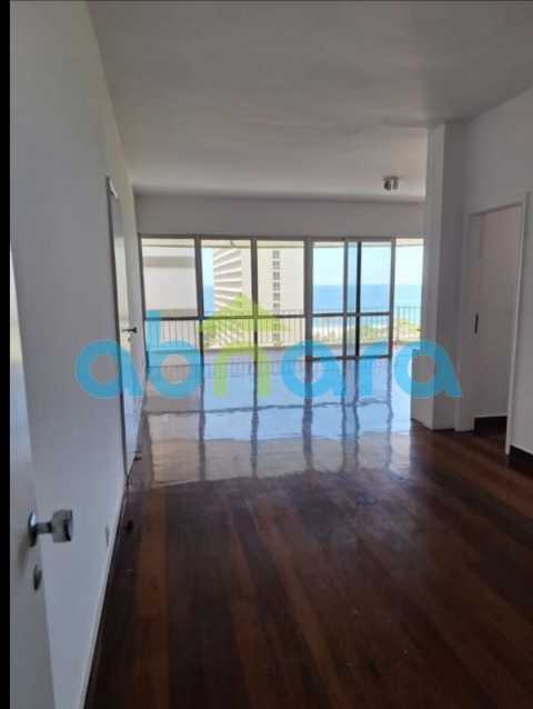 Apartamento à venda com 4 quartos, 200m² - Foto 4