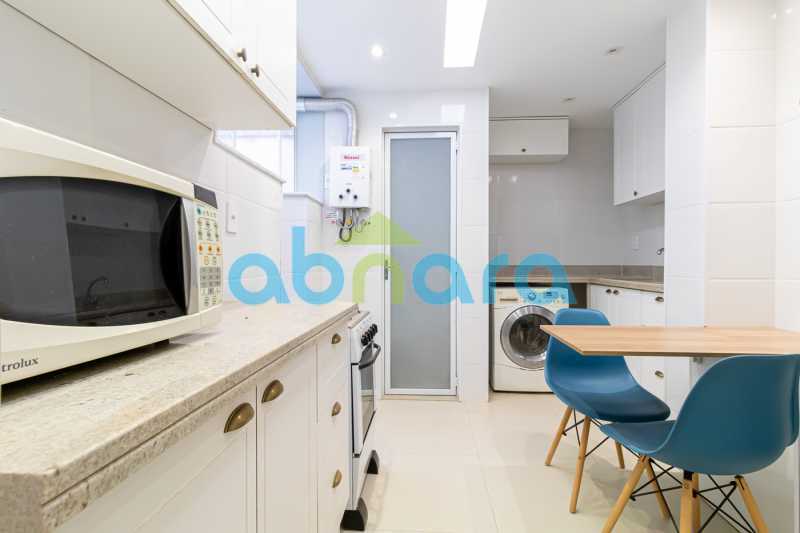 Apartamento à venda com 2 quartos, 80m² - Foto 9