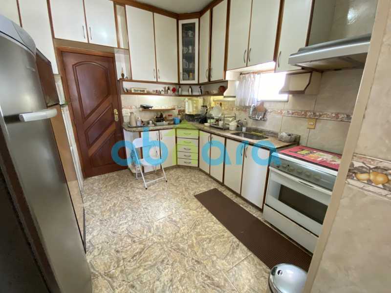 Apartamento à venda com 3 quartos, 160m² - Foto 15