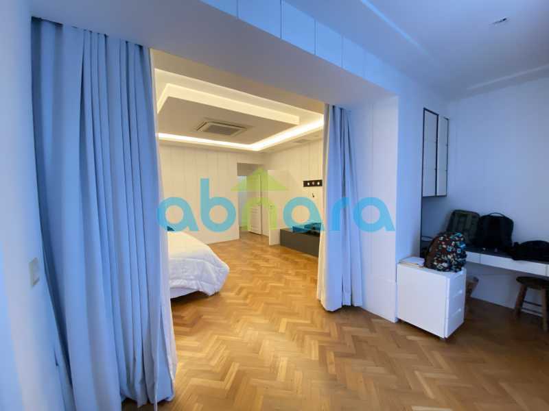 Apartamento à venda com 7 quartos, 560m² - Foto 16