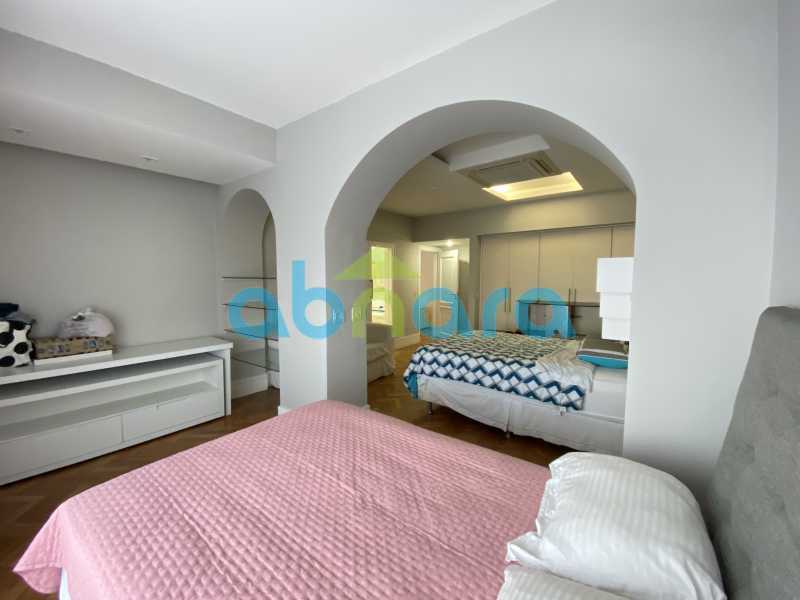 Apartamento à venda com 7 quartos, 560m² - Foto 25