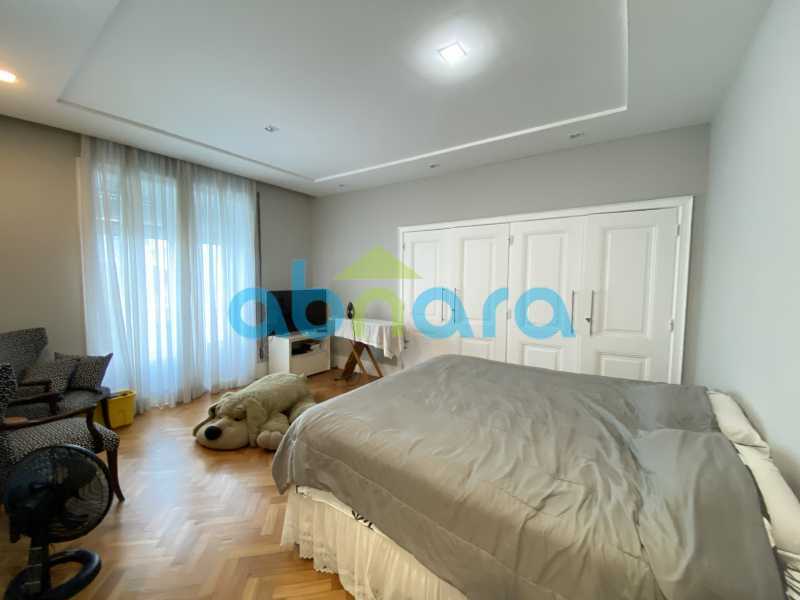 Apartamento à venda com 7 quartos, 560m² - Foto 28