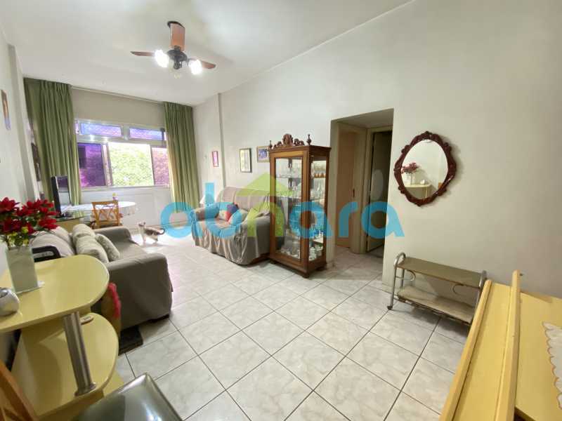 Apartamento à venda com 1 quarto, 65m² - Foto 2