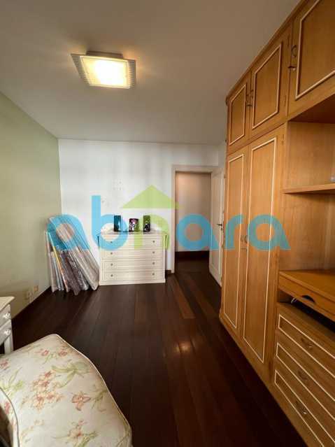 Apartamento à venda com 4 quartos, 378m² - Foto 20