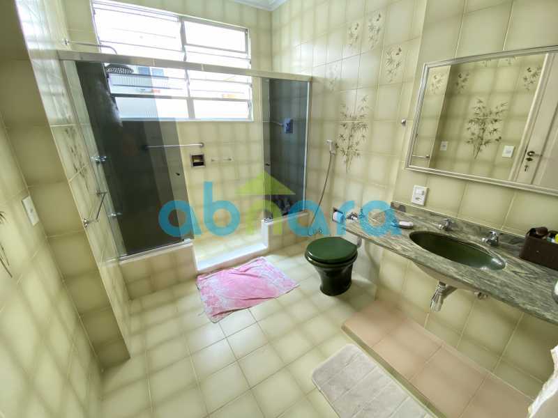 Apartamento à venda com 3 quartos, 191m² - Foto 8