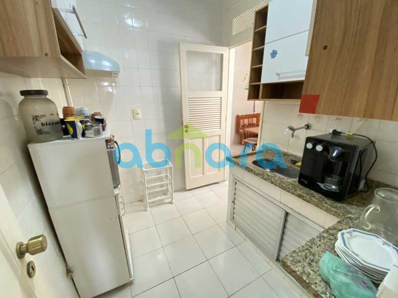 Apartamento à venda com 2 quartos, 60m² - Foto 7