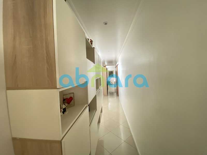 Apartamento à venda com 3 quartos, 235m² - Foto 6