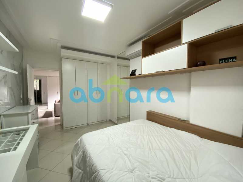 Apartamento à venda com 3 quartos, 235m² - Foto 9