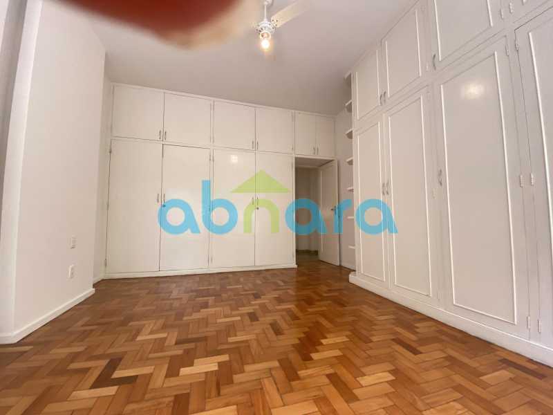 Apartamento à venda com 3 quartos, 160m² - Foto 5