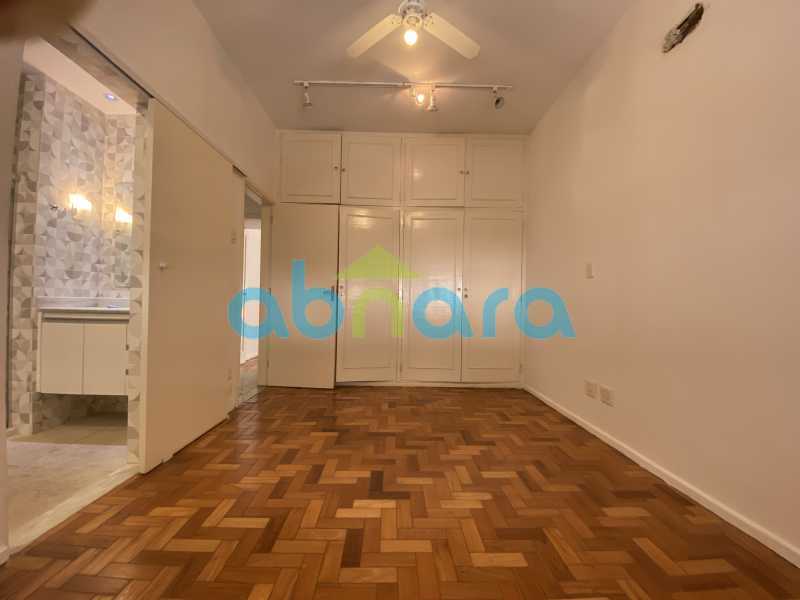 Apartamento à venda com 3 quartos, 160m² - Foto 15