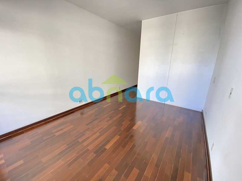 Apartamento à venda com 3 quartos, 200m² - Foto 6