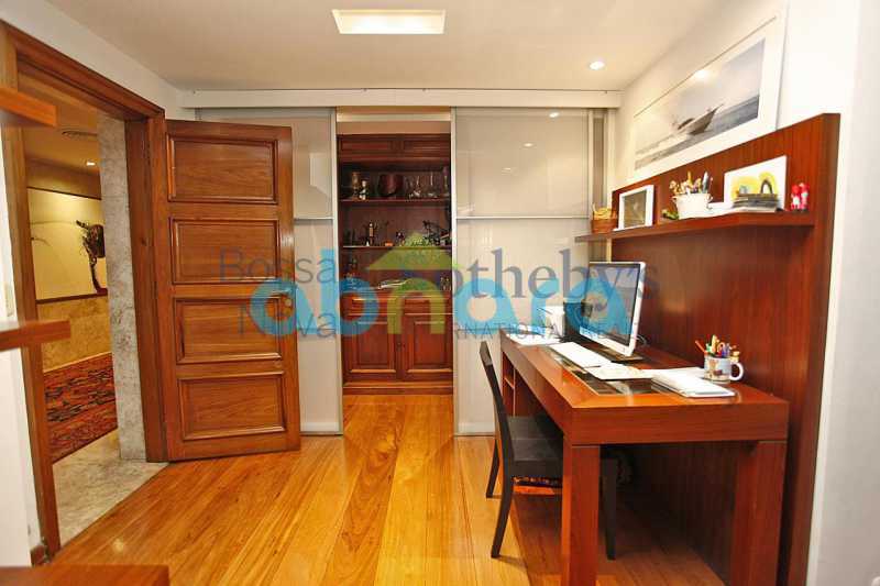 Apartamento à venda com 5 quartos, 540m² - Foto 22