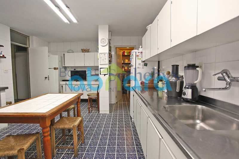 Apartamento à venda com 5 quartos, 540m² - Foto 27