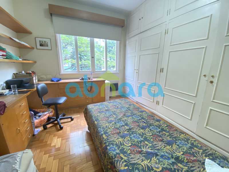 Apartamento à venda com 3 quartos, 155m² - Foto 6