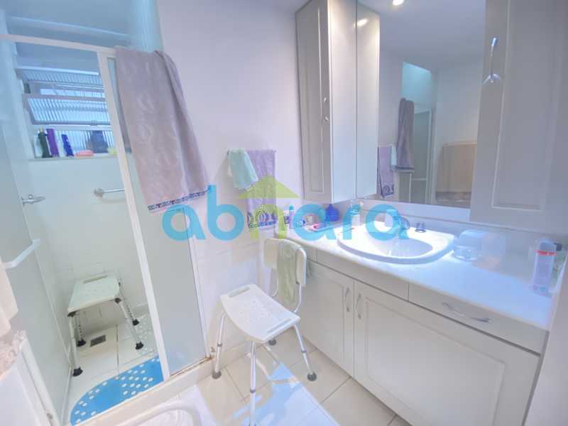 Apartamento à venda com 3 quartos, 155m² - Foto 14