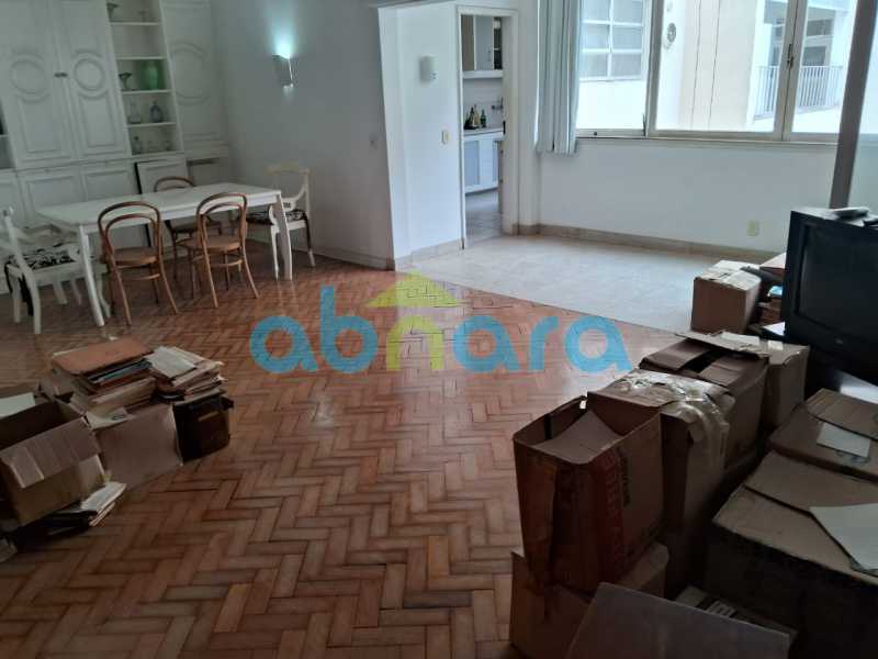 Apartamento à venda com 3 quartos, 208m² - Foto 15