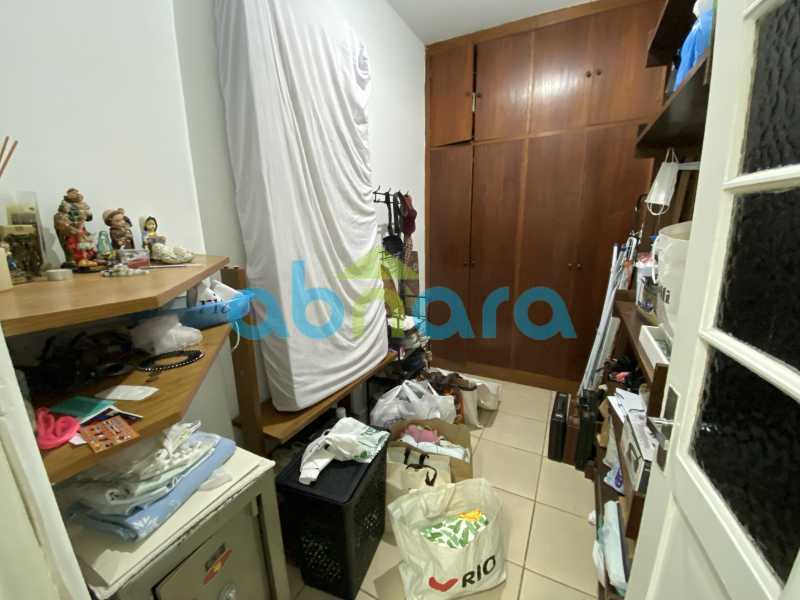 Apartamento à venda com 3 quartos, 240m² - Foto 9