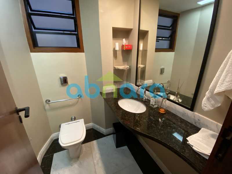 Apartamento à venda com 3 quartos, 240m² - Foto 20