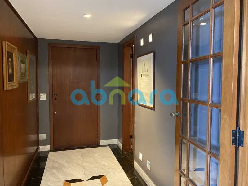 Apartamento à venda com 3 quartos, 240m² - Foto 21