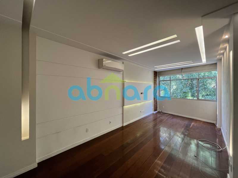 Apartamento à venda com 3 quartos, 104m² - Foto 3