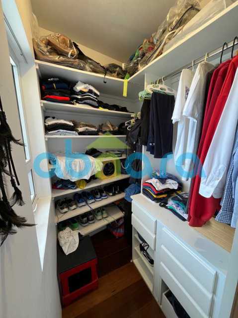 Apartamento à venda com 4 quartos, 209m² - Foto 19