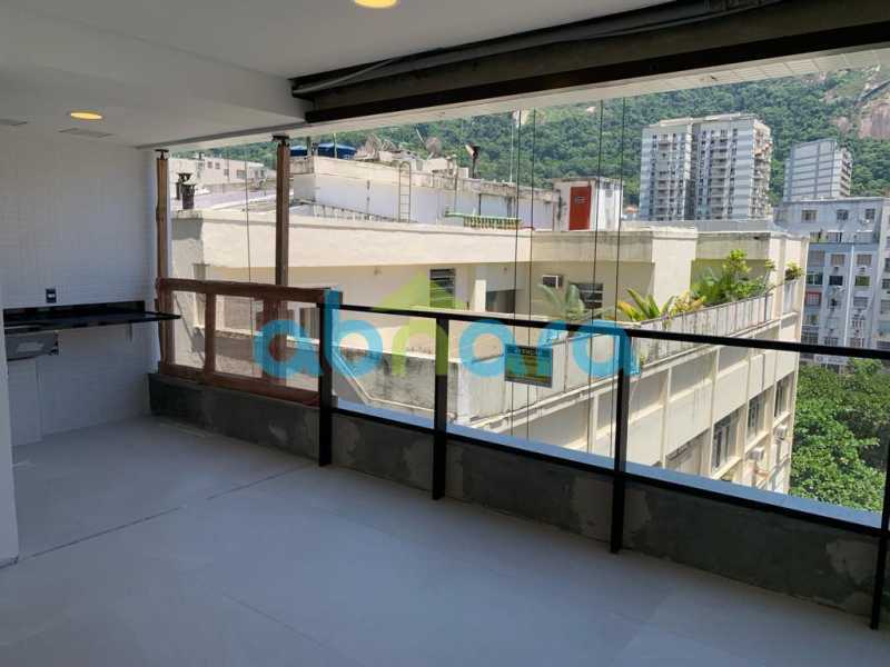 Apartamento à venda com 3 quartos, 150m² - Foto 3