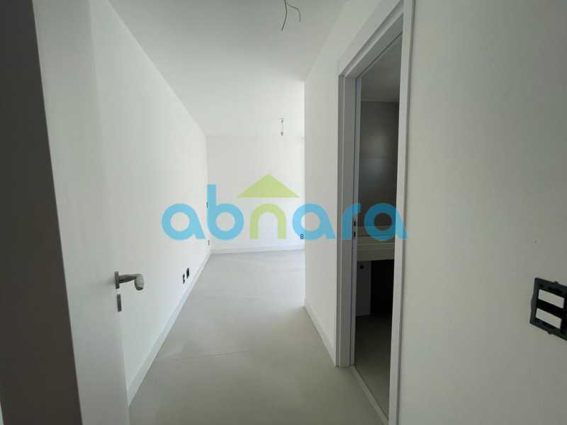 Apartamento à venda com 3 quartos, 150m² - Foto 16