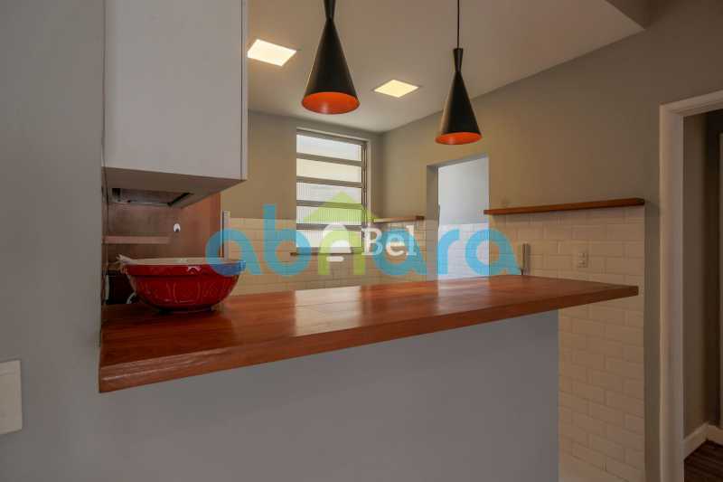 Apartamento à venda com 2 quartos, 69m² - Foto 9