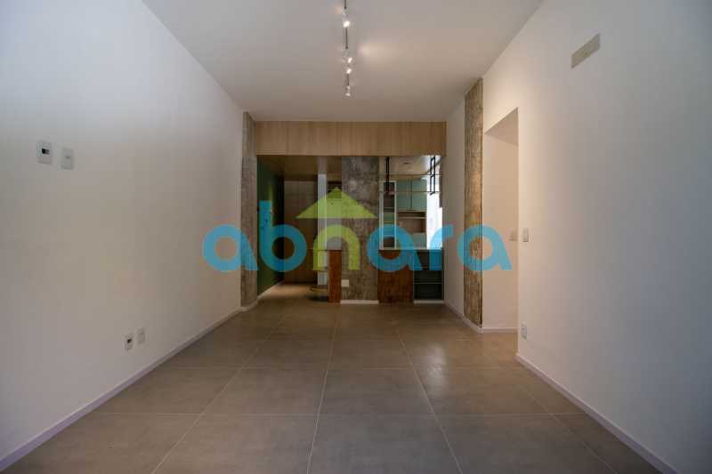 Apartamento à venda com 3 quartos, 90m² - Foto 2