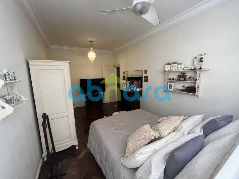 Apartamento à venda com 4 quartos, 218m² - Foto 21