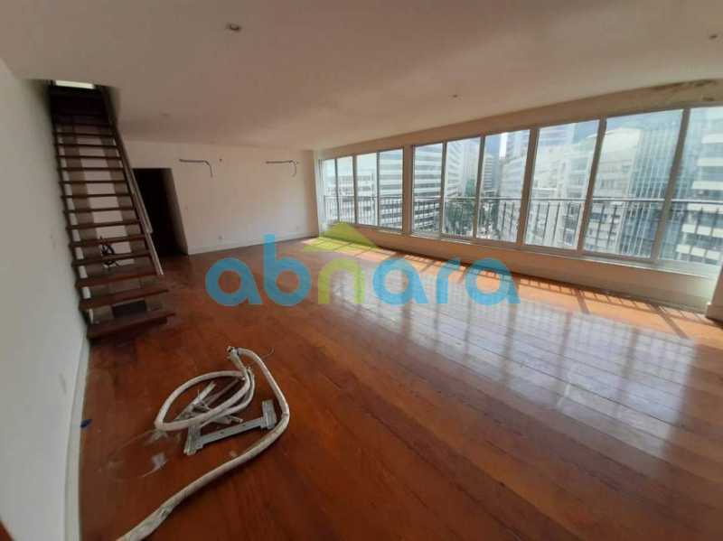 Cobertura à venda com 5 quartos, 320m² - Foto 2