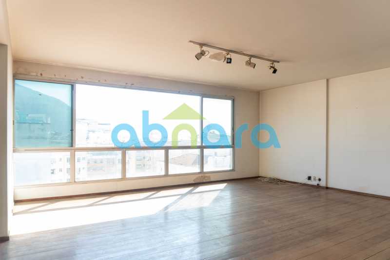 Apartamento à venda com 4 quartos, 234m² - Foto 1