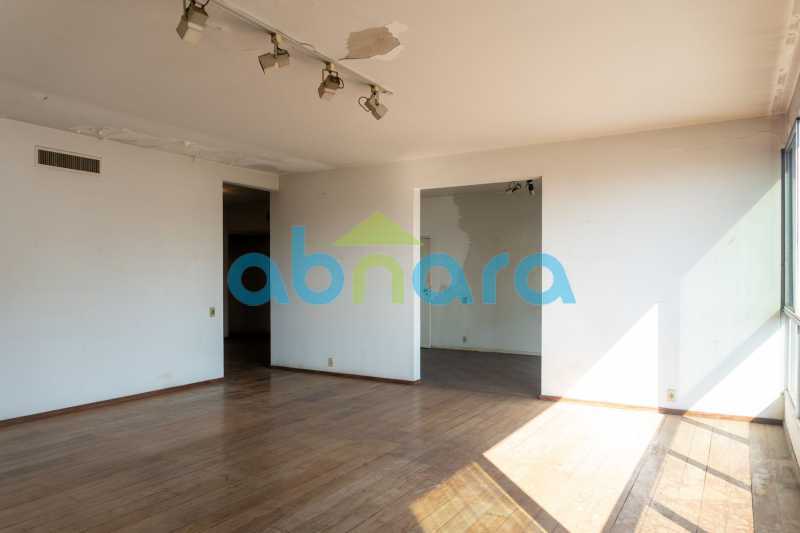 Apartamento à venda com 4 quartos, 234m² - Foto 4