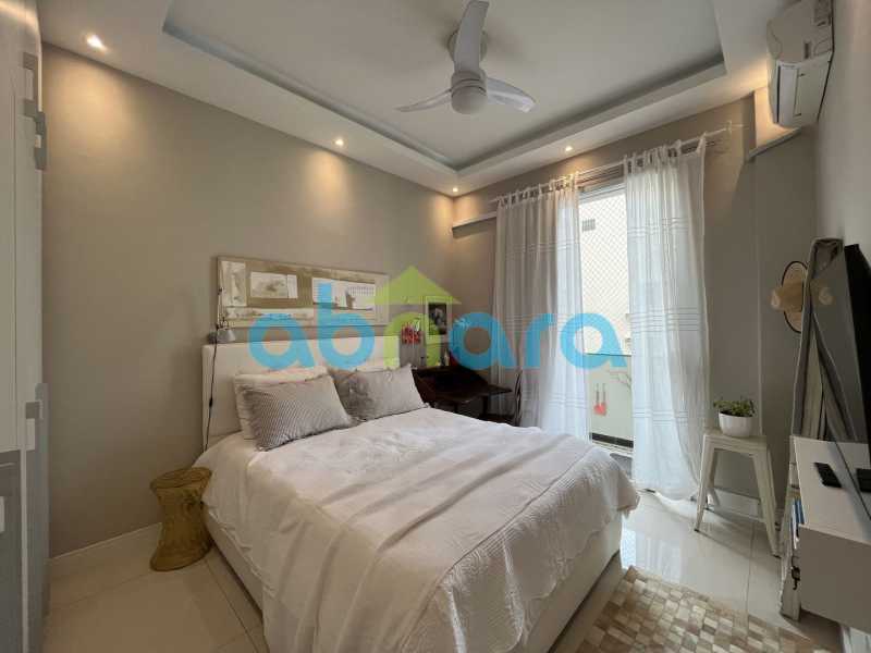 Apartamento à venda com 2 quartos, 86m² - Foto 10